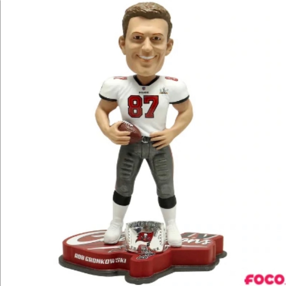 NEW!!! TAMPA BAY BUCCANEERS SUPER BOWL LV 55 CHAMPIONS BOBBLEHEADS